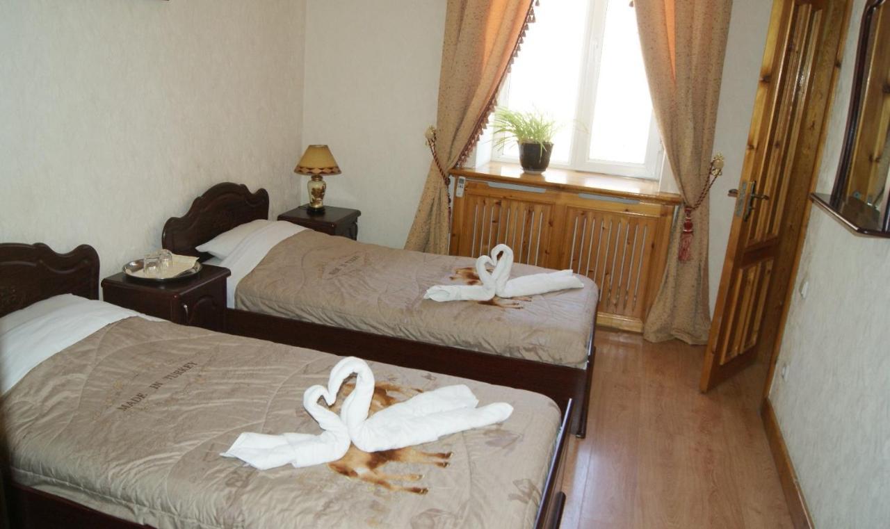 Hotel Latif Samarkand Exterior photo